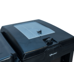 CARRO MULTIUSO LINHA UTILITY ALL BLACK DE LIMPEZA ABERTO, FRONTAL, DUAS BANDEJAS, UM GAVETÃO, PORTA BALDES, TAMPA DE SEGURANÇA E BOLSA PRETA - KUNBER - Imagem 3